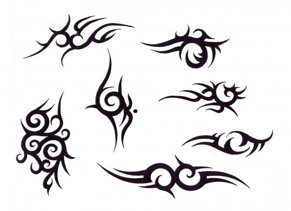 Тату абстракция