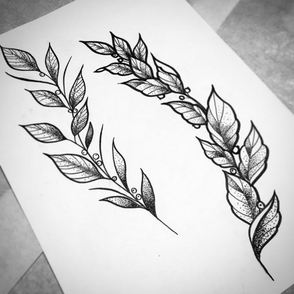 Тату ветка с листьями