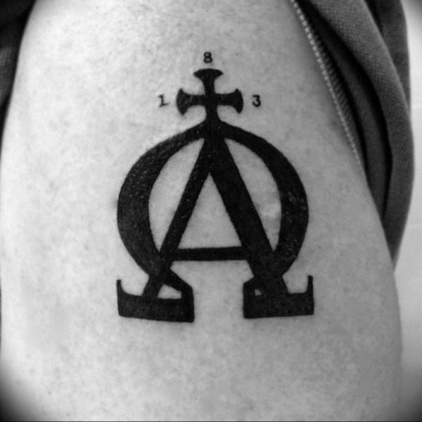 Альфа и Омега тату