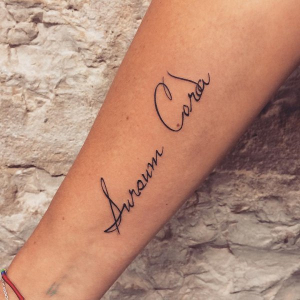 Тату надписи для девушек