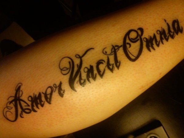 Татухи на латинском