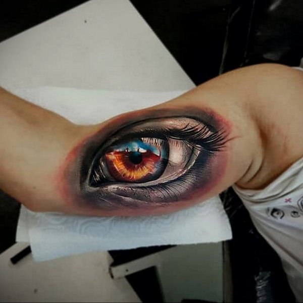 Тату глаз реализм