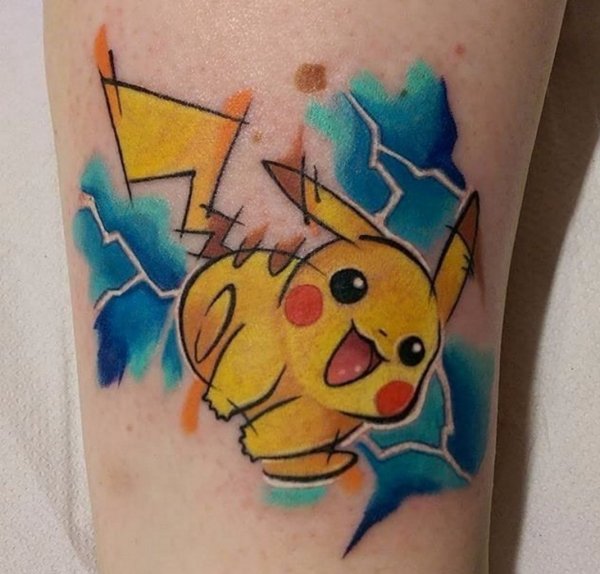 Тату Пикачу на руке