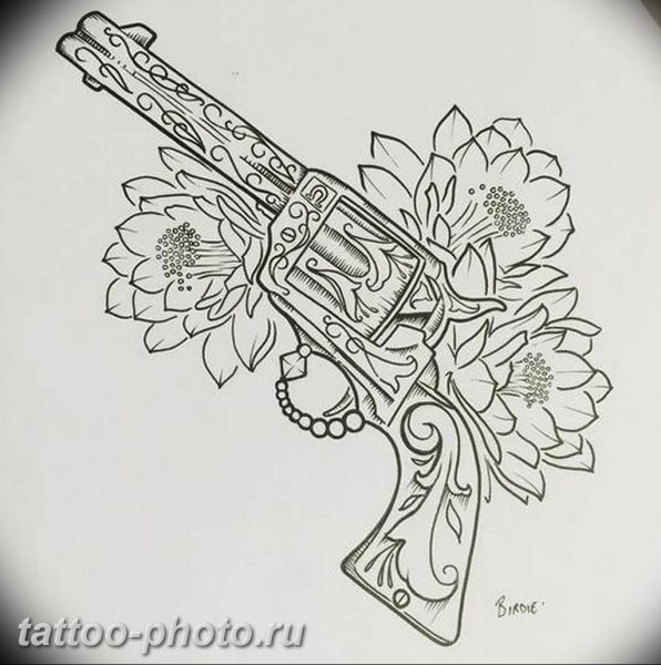 Револьвер тату эскиз