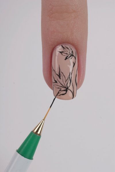 Рисунки на ногтях