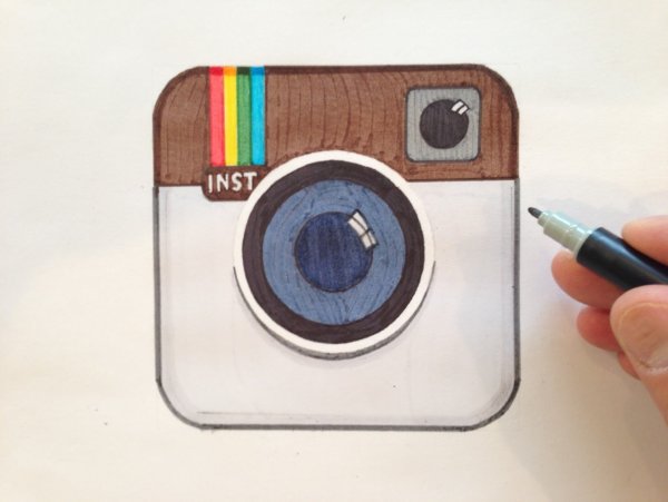 Нарисовать Инстаграмм
