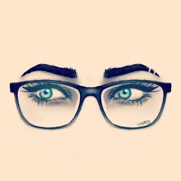 Красивые глаза в очках