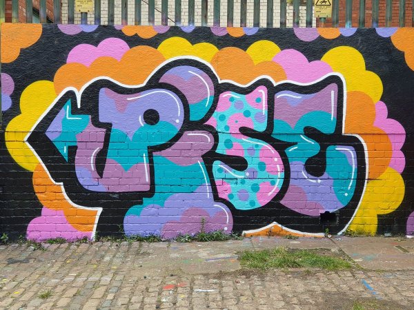 Большие граффити