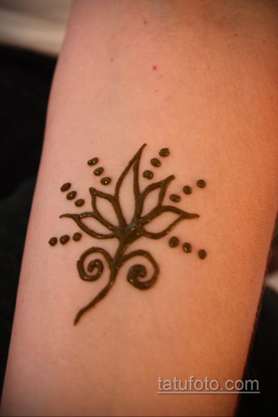 Рисунки хной легкие