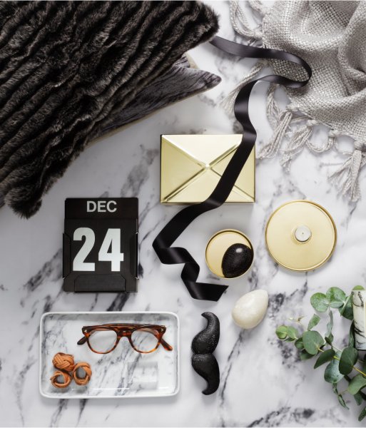 H&M декор книги