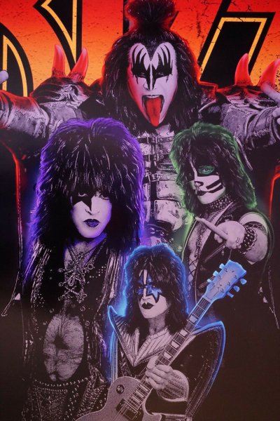 Ace Frehley постеры