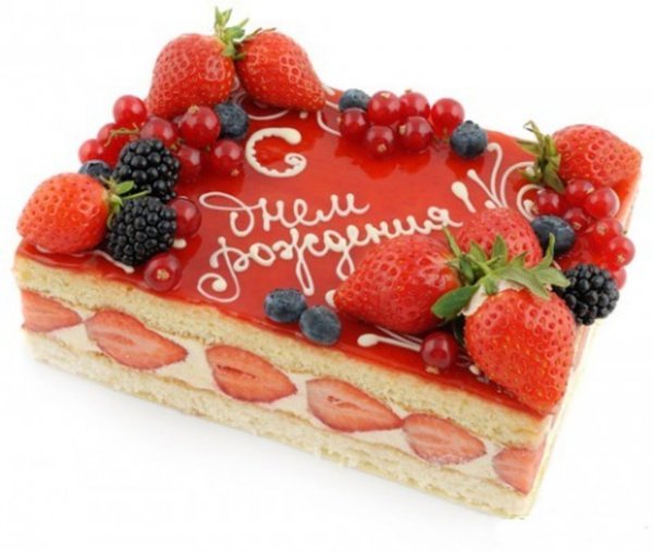Клубничный торт на день рождения