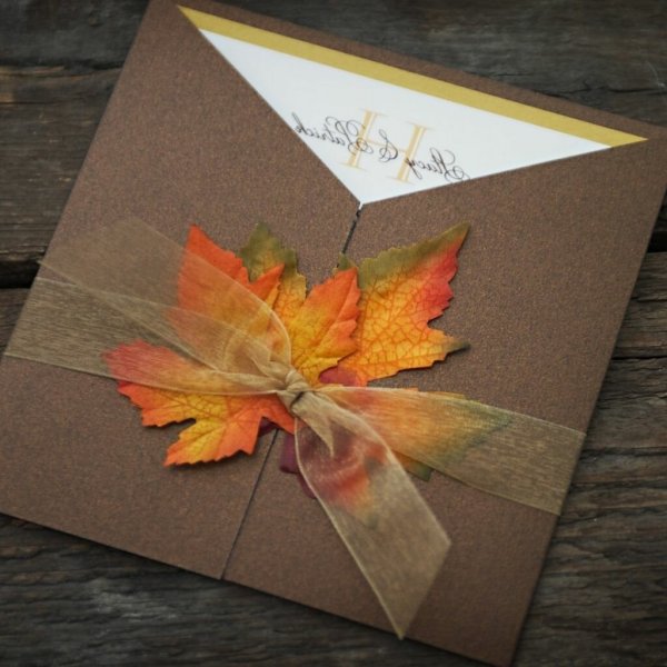 Пригласительные в стиле осени