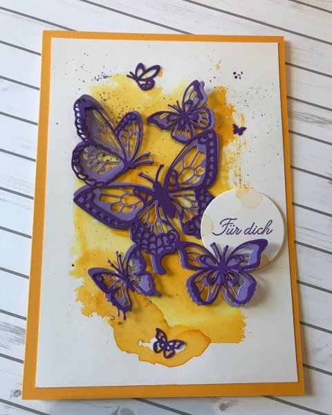 Поздравительные открытки с бабочками