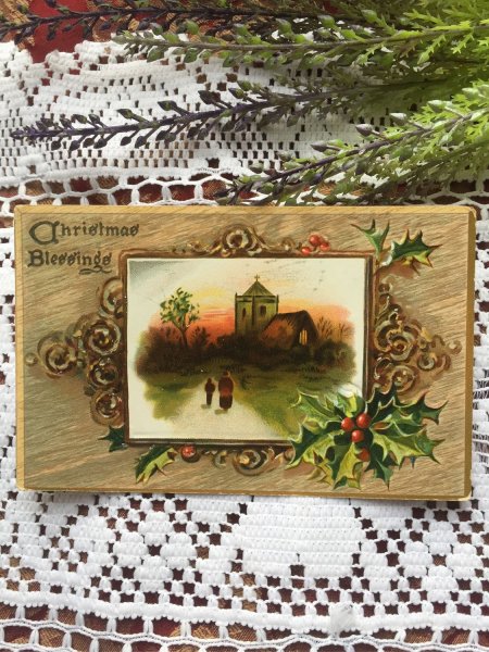 Очень красивую старинную открытку спасибо Вера Васильевна