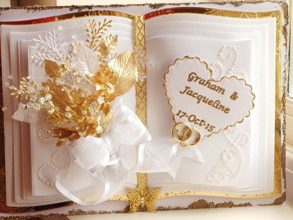 Открытка книга