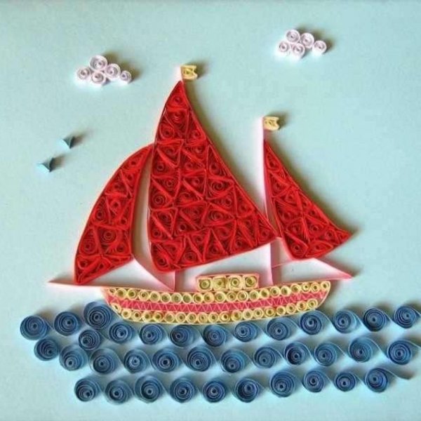 Кораблик из квиллинга на картоне