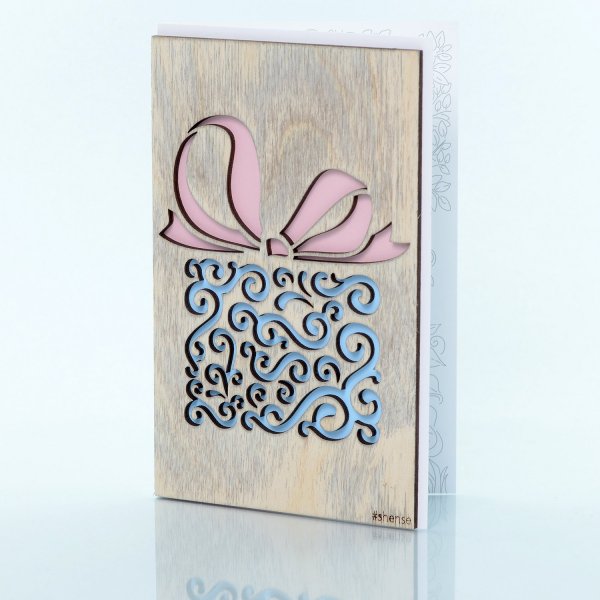 Деревянные открытки