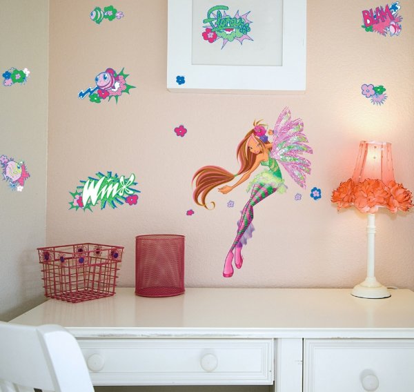 Винкс на стену