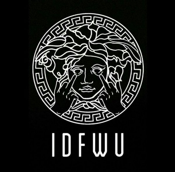 Офф версачи наклейка Версаче