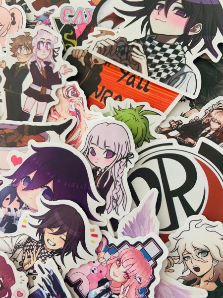 Наклейки аниме Данганронпа