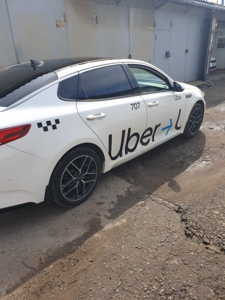 Убер обклейка машины