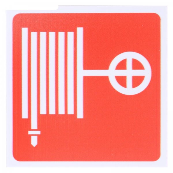 Знак f02 «пожарный кран»