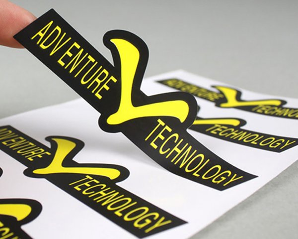 Фирменные наклейки