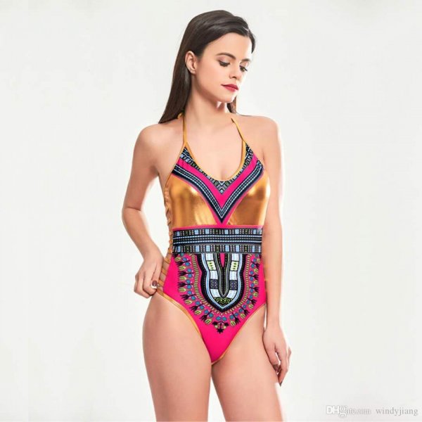 Купальник в индийском стиле