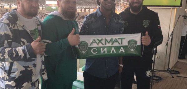 Роналдиньо и Кадыров