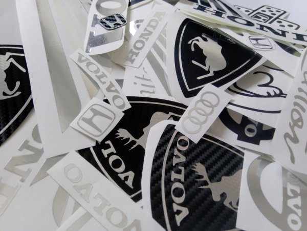 Наклейки из оракала