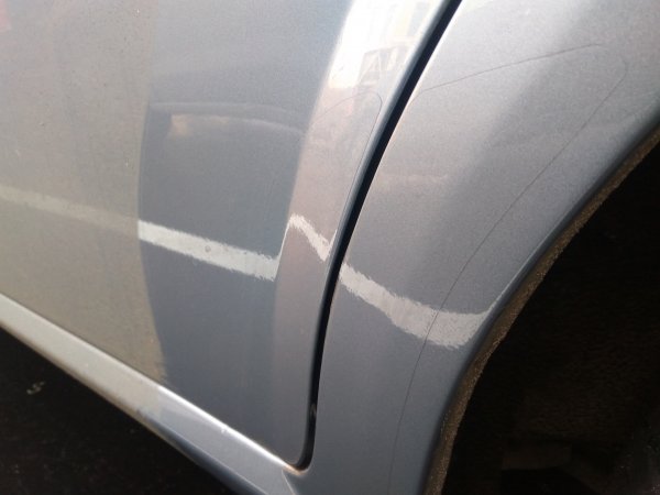 Антигравийная пленка на задние арки Лачетти