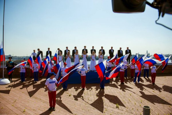 Концерт в Петербурге ко Дню России