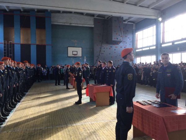 Гиф с днем курсанта