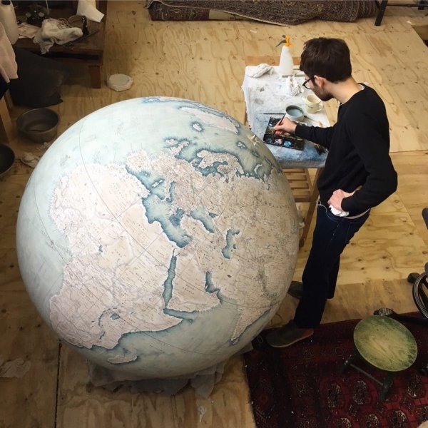 Компас на карте