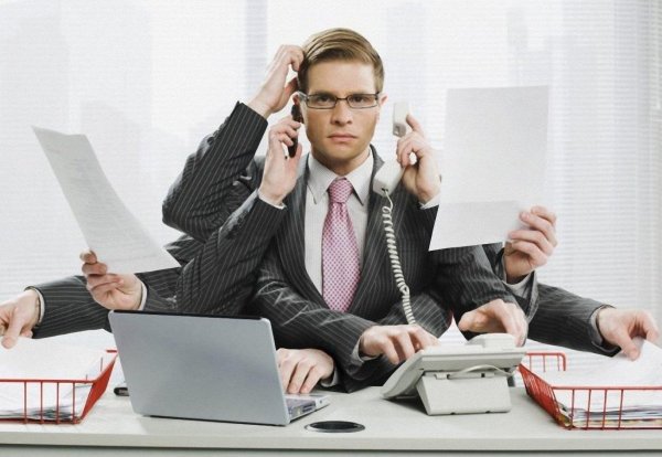 Офисный сотрудник