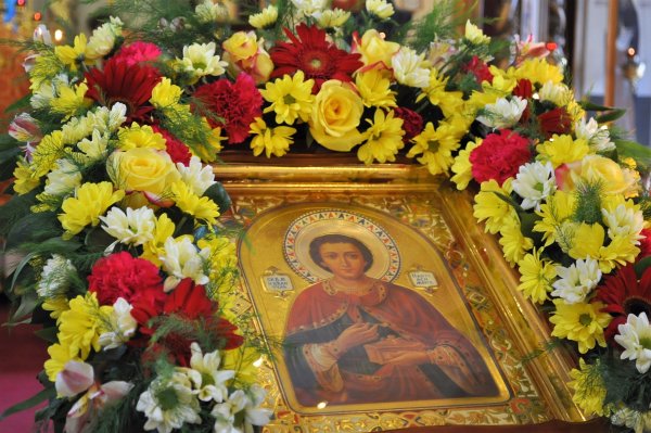 9 Августа день великомученика и целителя Пантелеймона