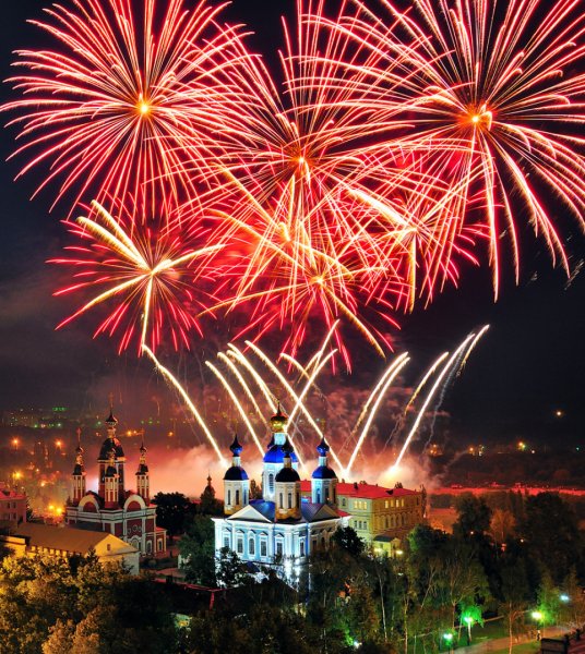 Праздничный город