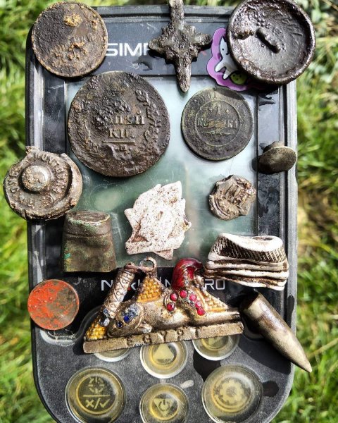 Фон находка