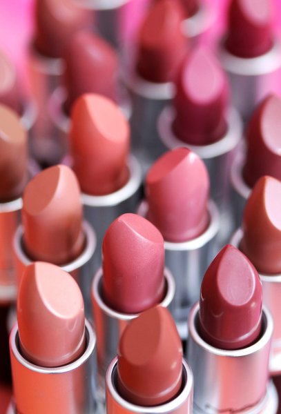 Международный день помады