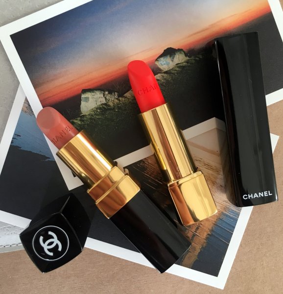 Открытки ко Дню помады