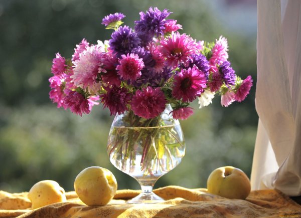 Осенний букет астры