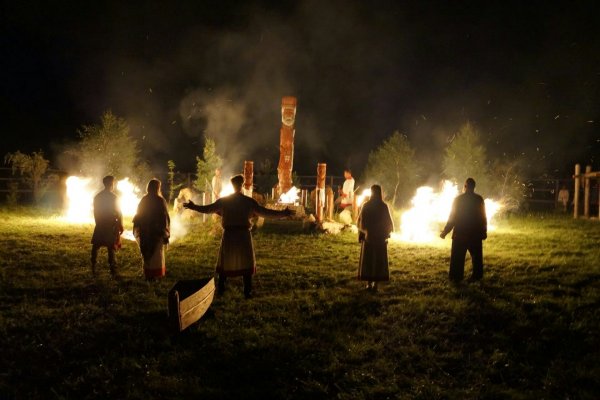 С днём Перуна летний