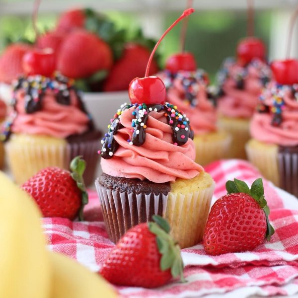 Тортики пироженки