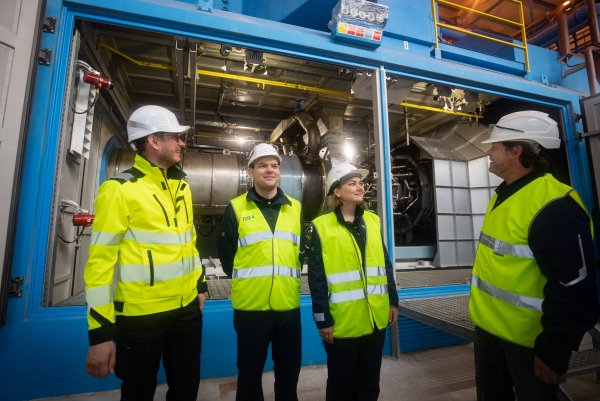 С днем вахтовика открытки 27 апреля