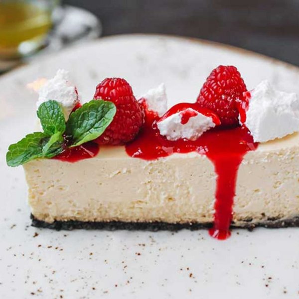 Украсить чизкейк