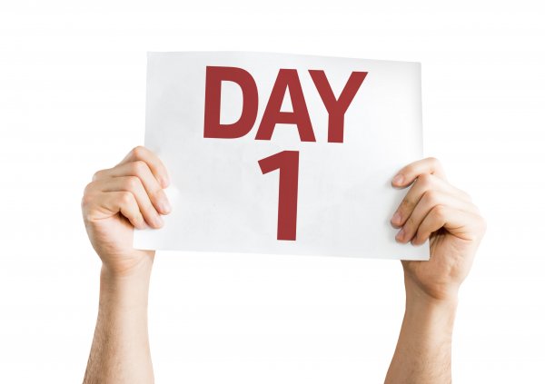 Day 1 надпись