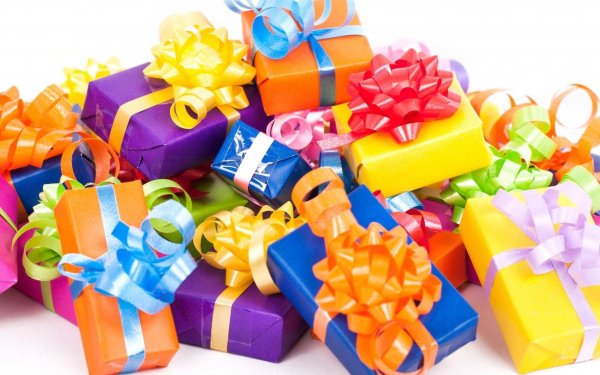 Яркие подарки
