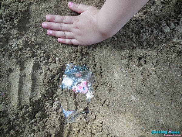 День устраивания секретиков 26 августа