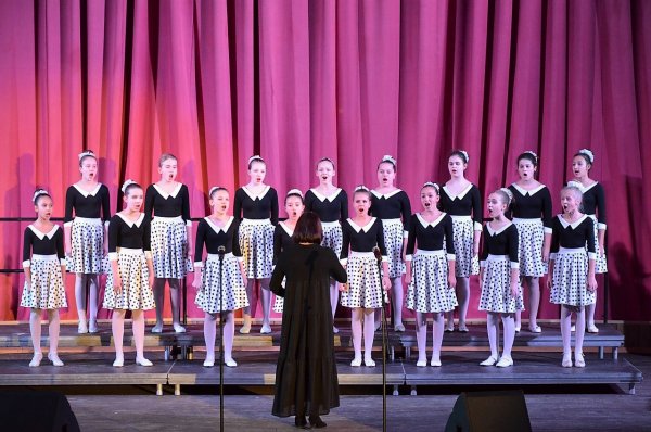 Костюмы для хоровых коллективов детских